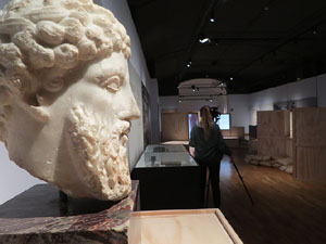 Exposició 'Arqueologia a l'exili. El Museu d'Arqueologia de Catalunya i la Guerra Civil espanyola (1936-1939)' al Museu d'Història de Girona