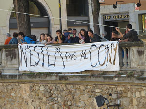 Fires 2019. 8a. Baixada d'Andr&ograve;mines pel riu Onyar del segle XXI