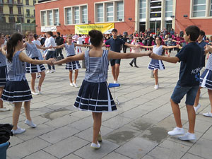 Fires 2019. 79è concurs de Colles Sardanistes amb la cobla Ciutat de Girona a la plaça de Francesc Calvet i Rubalcaba