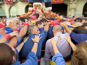 Fires 2019. La Diada Castellera a la pla&ccedil;a del Vi, amb els Marrecs de Salt, els Capgrossos de Matar&oacute; i els Minyons de Terrassa