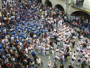 Fires 2019. La Diada Castellera a la pla&ccedil;a del Vi, amb els Marrecs de Salt, els Capgrossos de Matar&oacute; i els Minyons de Terrassa