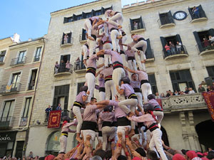 Fires 2019. La Diada Castellera a la pla&ccedil;a del Vi, amb els Marrecs de Salt, els Capgrossos de Matar&oacute; i els Minyons de Terrassa