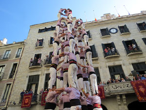 Fires 2019. La Diada Castellera a la pla&ccedil;a del Vi, amb els Marrecs de Salt, els Capgrossos de Matar&oacute; i els Minyons de Terrassa