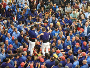 Fires 2019. La Diada Castellera a la pla&ccedil;a del Vi, amb els Marrecs de Salt, els Capgrossos de Matar&oacute; i els Minyons de Terrassa