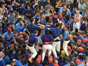 Fires 2019. La Diada Castellera a la pla&ccedil;a del Vi, amb els Marrecs de Salt, els Capgrossos de Matar&oacute; i els Minyons de Terrassa