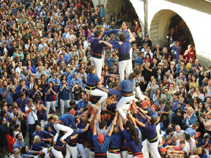Fires 2019. La Diada Castellera a la pla&ccedil;a del Vi, amb els Marrecs de Salt, els Capgrossos de Matar&oacute; i els Minyons de Terrassa