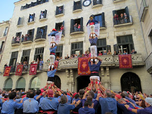 Fires 2019. La Diada Castellera a la pla&ccedil;a del Vi, amb els Marrecs de Salt, els Capgrossos de Matar&oacute; i els Minyons de Terrassa
