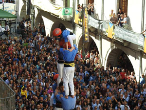 Fires 2019. La Diada Castellera a la pla&ccedil;a del Vi, amb els Marrecs de Salt, els Capgrossos de Matar&oacute; i els Minyons de Terrassa