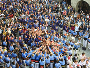 Fires 2019. La Diada Castellera a la pla&ccedil;a del Vi, amb els Marrecs de Salt, els Capgrossos de Matar&oacute; i els Minyons de Terrassa
