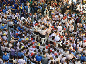 Fires 2019. La Diada Castellera a la pla&ccedil;a del Vi, amb els Marrecs de Salt, els Capgrossos de Matar&oacute; i els Minyons de Terrassa