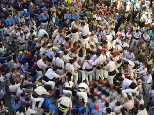 Fires 2019. La Diada Castellera a la pla&ccedil;a del Vi, amb els Marrecs de Salt, els Capgrossos de Matar&oacute; i els Minyons de Terrassa