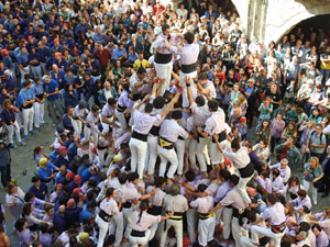 Fires 2019. La Diada Castellera a la pla&ccedil;a del Vi, amb els Marrecs de Salt, els Capgrossos de Matar&oacute; i els Minyons de Terrassa