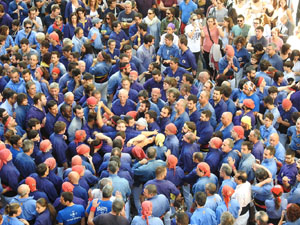 Fires 2019. La Diada Castellera a la pla&ccedil;a del Vi, amb els Marrecs de Salt, els Capgrossos de Matar&oacute; i els Minyons de Terrassa