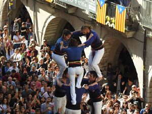 Fires 2019. La Diada Castellera a la pla&ccedil;a del Vi, amb els Marrecs de Salt, els Capgrossos de Matar&oacute; i els Minyons de Terrassa