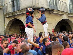 Fires 2019. La Diada Castellera a la pla&ccedil;a del Vi, amb els Marrecs de Salt, els Capgrossos de Matar&oacute; i els Minyons de Terrassa