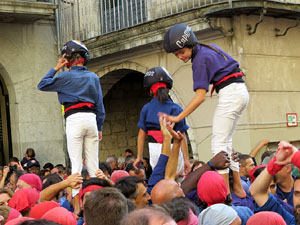 Fires 2019. La Diada Castellera a la pla&ccedil;a del Vi, amb els Marrecs de Salt, els Capgrossos de Matar&oacute; i els Minyons de Terrassa