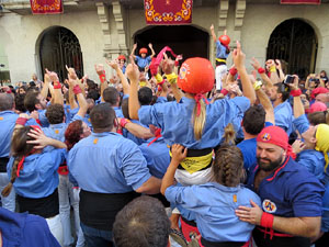 Fires 2019. La Diada Castellera a la pla&ccedil;a del Vi, amb els Marrecs de Salt, els Capgrossos de Matar&oacute; i els Minyons de Terrassa