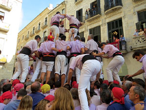 Fires 2019. La Diada Castellera a la pla&ccedil;a del Vi, amb els Marrecs de Salt, els Capgrossos de Matar&oacute; i els Minyons de Terrassa