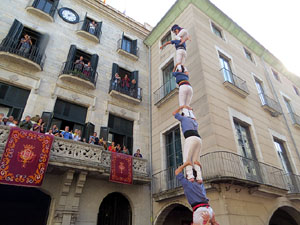 Fires 2019. La Diada Castellera a la pla&ccedil;a del Vi, amb els Marrecs de Salt, els Capgrossos de Matar&oacute; i els Minyons de Terrassa