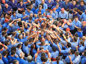 Fires 2019. La Diada Castellera a la pla&ccedil;a del Vi, amb els Marrecs de Salt, els Capgrossos de Matar&oacute; i els Minyons de Terrassa