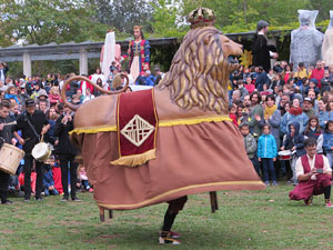 Fires 2019. 38a. Trobada de Gegants de Fires de Sant Narc&iacute;s al Parc del Migdia