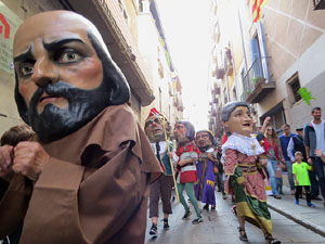 Fires 2019. Passejada amb els capgrossos de la ciutat i Fal&middot;lera Gironina