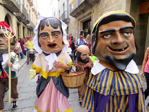 Fires 2019. Passejada amb els capgrossos de la ciutat i Fal&middot;lera Gironina