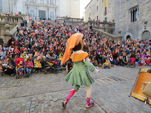 Fires 2019. Passejada amb els capgrossos de la ciutat i Fal&middot;lera Gironina