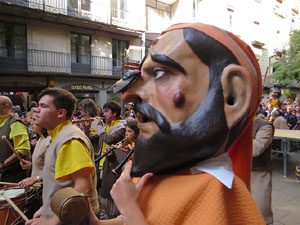 Fires 2019. Passejada amb els capgrossos de la ciutat i Fal&middot;lera Gironina