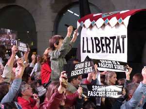 Fires 2019. Preg&oacute; de Fires. Entrada i ballades de capgrossos, gegants i far&agrave;ndula a la pla&ccedil;a del Vi