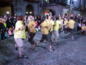 Fires 2019. Preg&oacute; de Fires. Entrada i ballades de capgrossos, gegants i far&agrave;ndula a la pla&ccedil;a del Vi