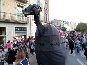 Fires 2019. Preg&oacute; de Fires. Les cercaviles de gegants i capgrossos fins la pla&ccedil;a del Vi