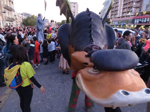 Fires 2019. Preg&oacute; de Fires. Les cercaviles de gegants i capgrossos fins la pla&ccedil;a del Vi