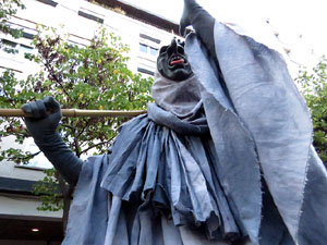 Fires 2019. Preg&oacute; de Fires. Les cercaviles de gegants i capgrossos fins la pla&ccedil;a del Vi