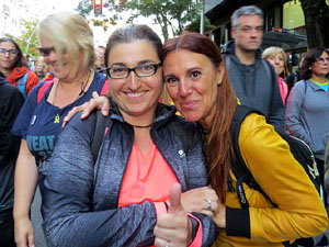 Sortida de la columna de la Marxa per la Llibertat des de la plaça de l'1 d'octubre de 2017 de Girona