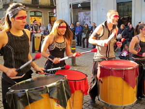 Nadal 2019. La percussi&oacute; de Bloc Quilombo per la Marat&oacute; de TV3