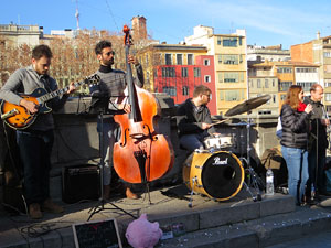 Nadal 2019 a Girona. Girona Christmas Swing amb Counting Off a la Rambla de la Llibertat