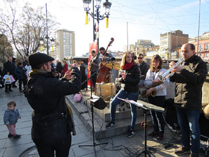 Nadal 2019 a Girona. Girona Christmas Swing amb Counting Off a la Rambla de la Llibertat