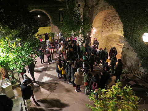 La celebració al pati dels Rabins