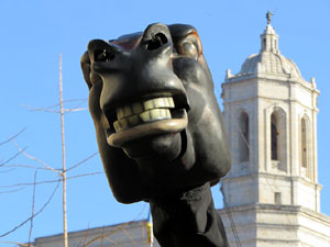 Nadal 2019 a Girona. Cercavila i Els Pastorets de la Mula Baba a la plaça del Pallol