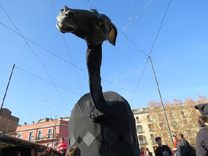 Nadal 2019 a Girona. Cercavila i Els Pastorets de la Mula Baba a la plaça del Pallol