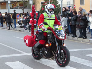 Nadal 2019. Papanoelada motera pels carrers de la ciutat