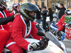 Nadal 2019. Papanoelada motera pels carrers de la ciutat