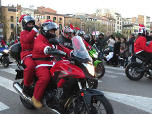 Nadal 2019. Papanoelada motera pels carrers de la ciutat