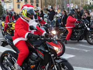 Nadal 2019. Papanoelada motera pels carrers de la ciutat