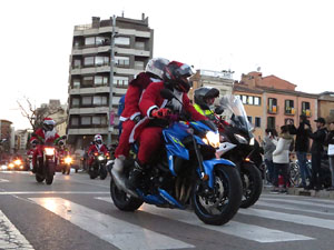Nadal 2019. Papanoelada motera pels carrers de la ciutat