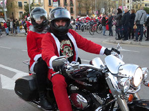 Nadal 2019. Papanoelada motera pels carrers de la ciutat