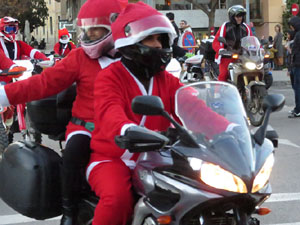 Nadal 2019. Papanoelada motera pels carrers de la ciutat