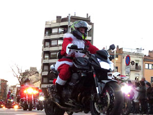 Nadal 2019. Papanoelada motera pels carrers de la ciutat