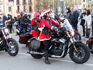 Nadal 2019. Papanoelada motera pels carrers de la ciutat